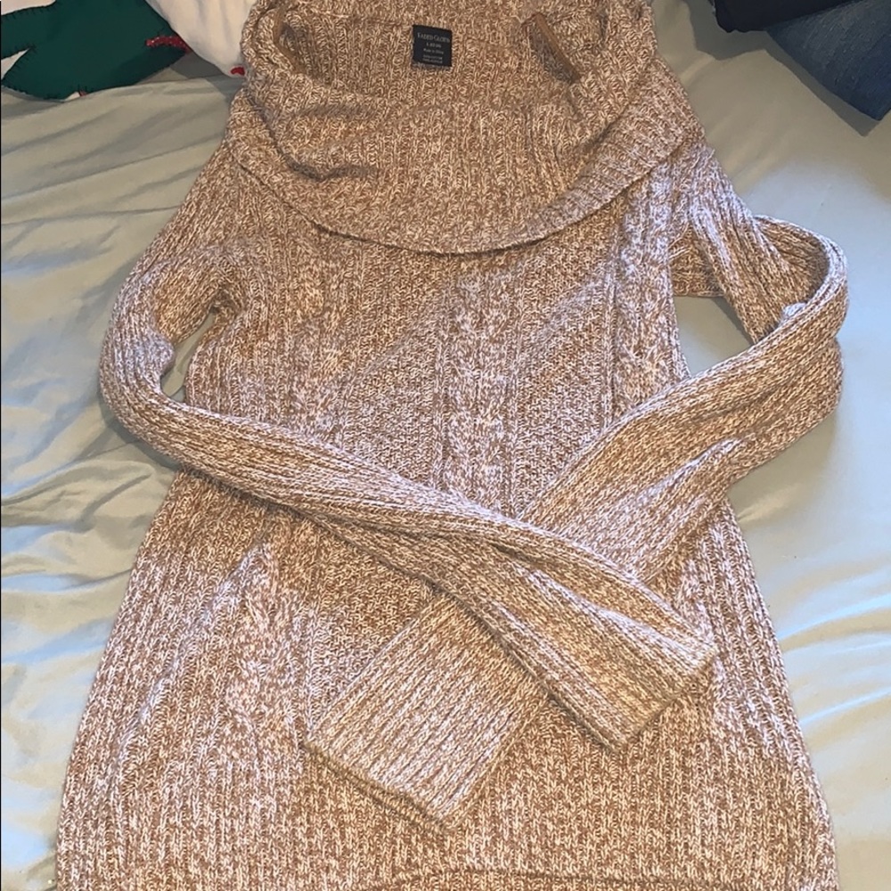 Faded Glory Ling sleeve sweater